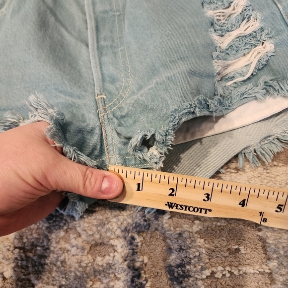 Levi's 501 Cut Off Denin Shorts Button Fly Estimated Size 26 Vintage - Picture 14 of 14